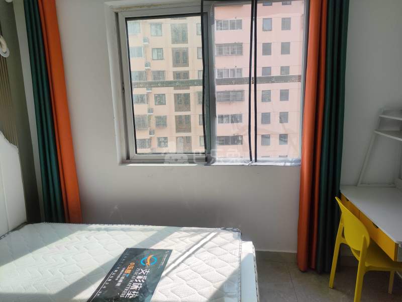 汤巷雅苑9708003卧室窗户图6