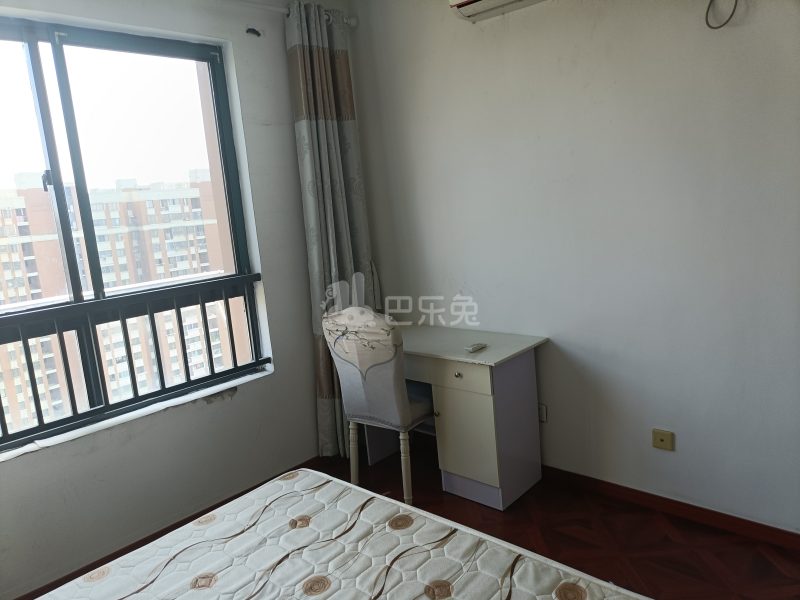 申城佳苑一期C块9712013卧室图3