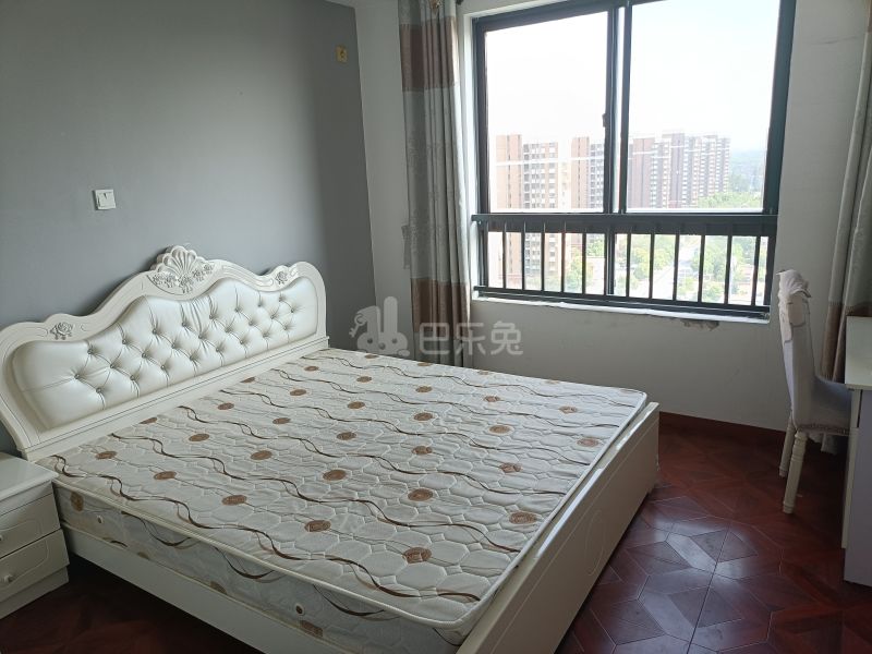 申城佳苑一期C块9712013卧室图5