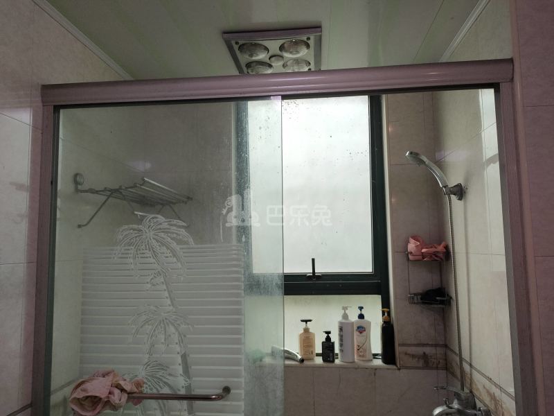 月泉湾名邸9715967卫生间图15