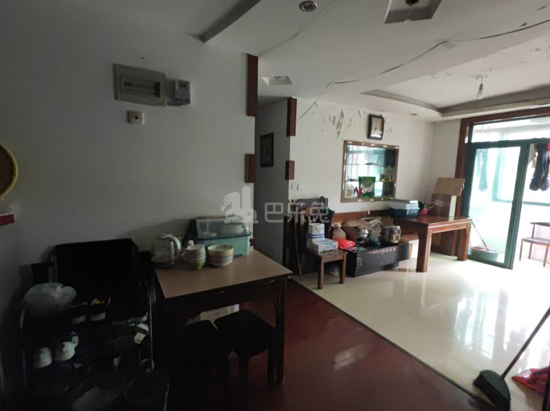 月泉湾名邸9715967客厅图4