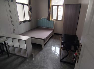 宣桥镇腰路村丰乐三组 