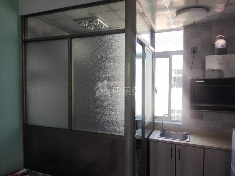 宣桥镇腰路村丰乐三组9735030卧室图3