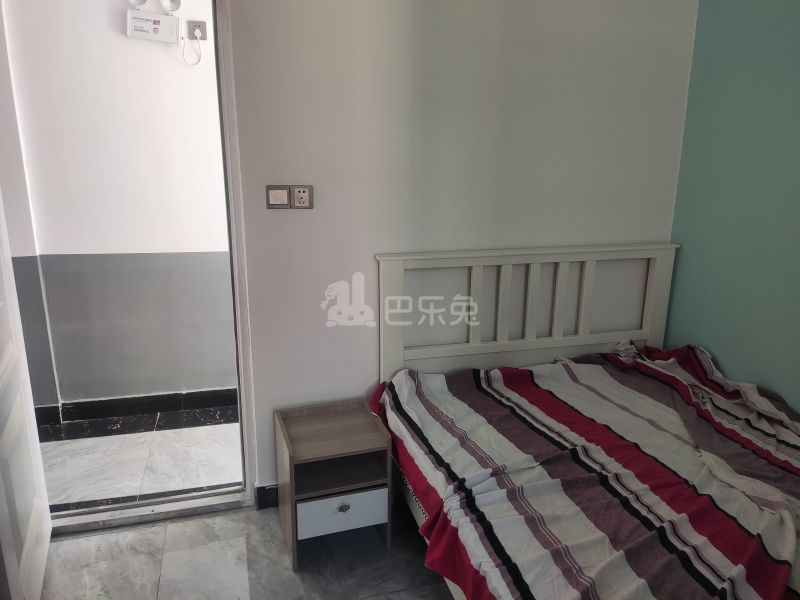 宣桥镇腰路村丰乐三组9735030卧室图0