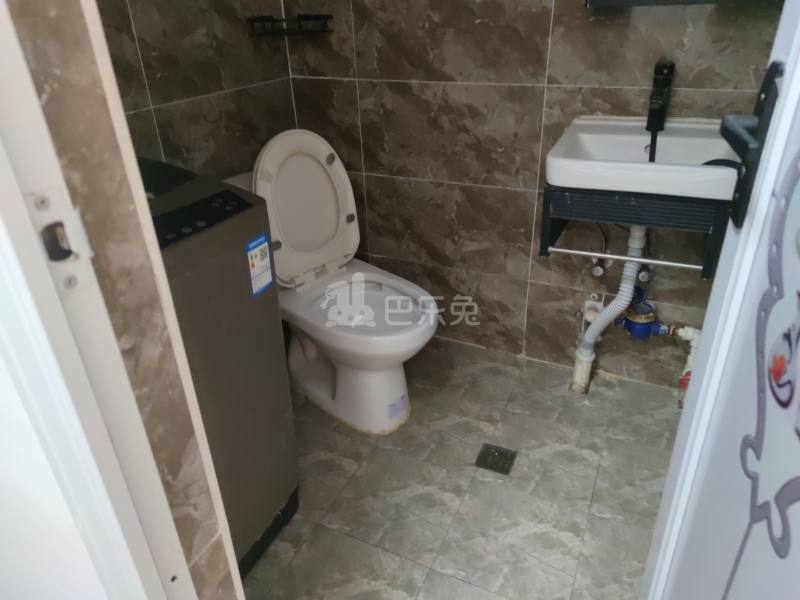 金桂新村9752513卫生间图7