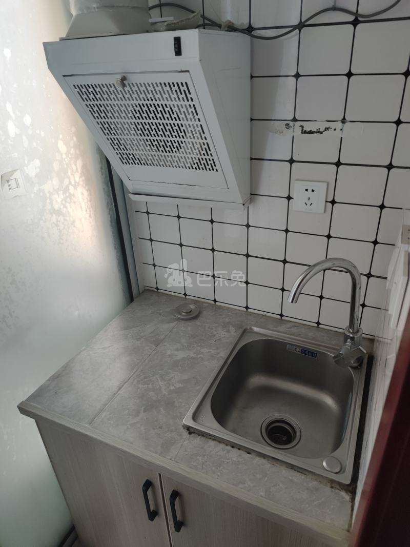 泰翔嘉苑975346厨房图5