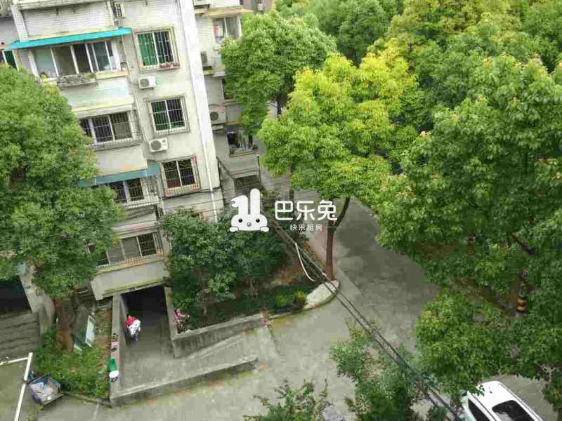 出租房 共富出租房 共富四村富成园 交通周边 交通:1号线(共富新村站)