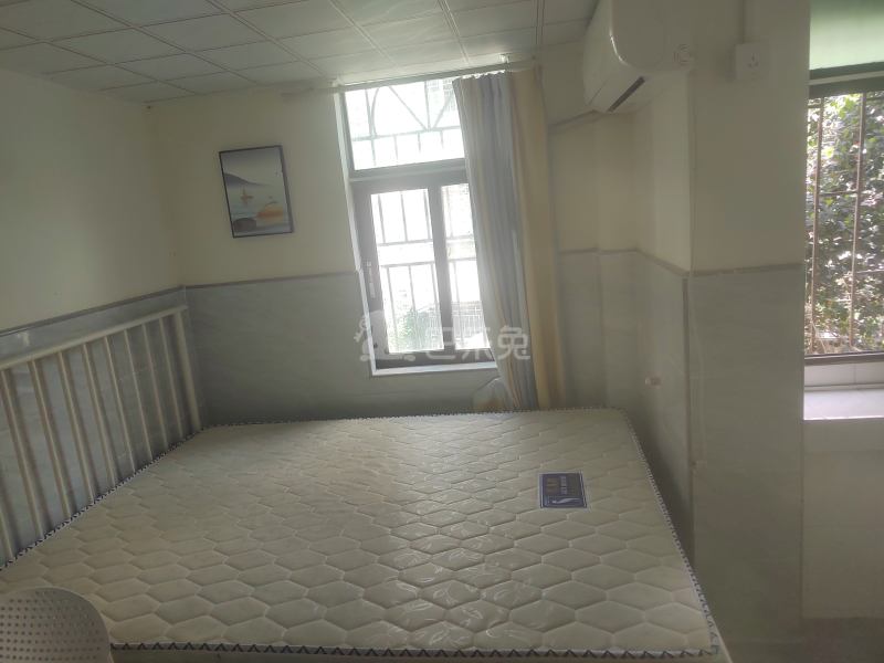 康乐村小区9799633卧室图2