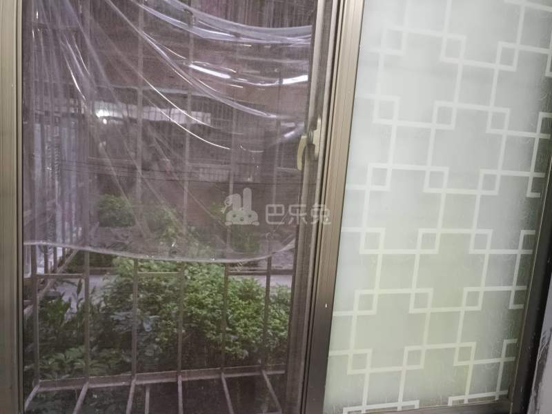 宏华苑小区9801085卧室窗户图8