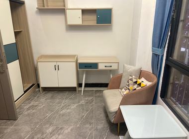 富山路一街63号 1室0厅1卫