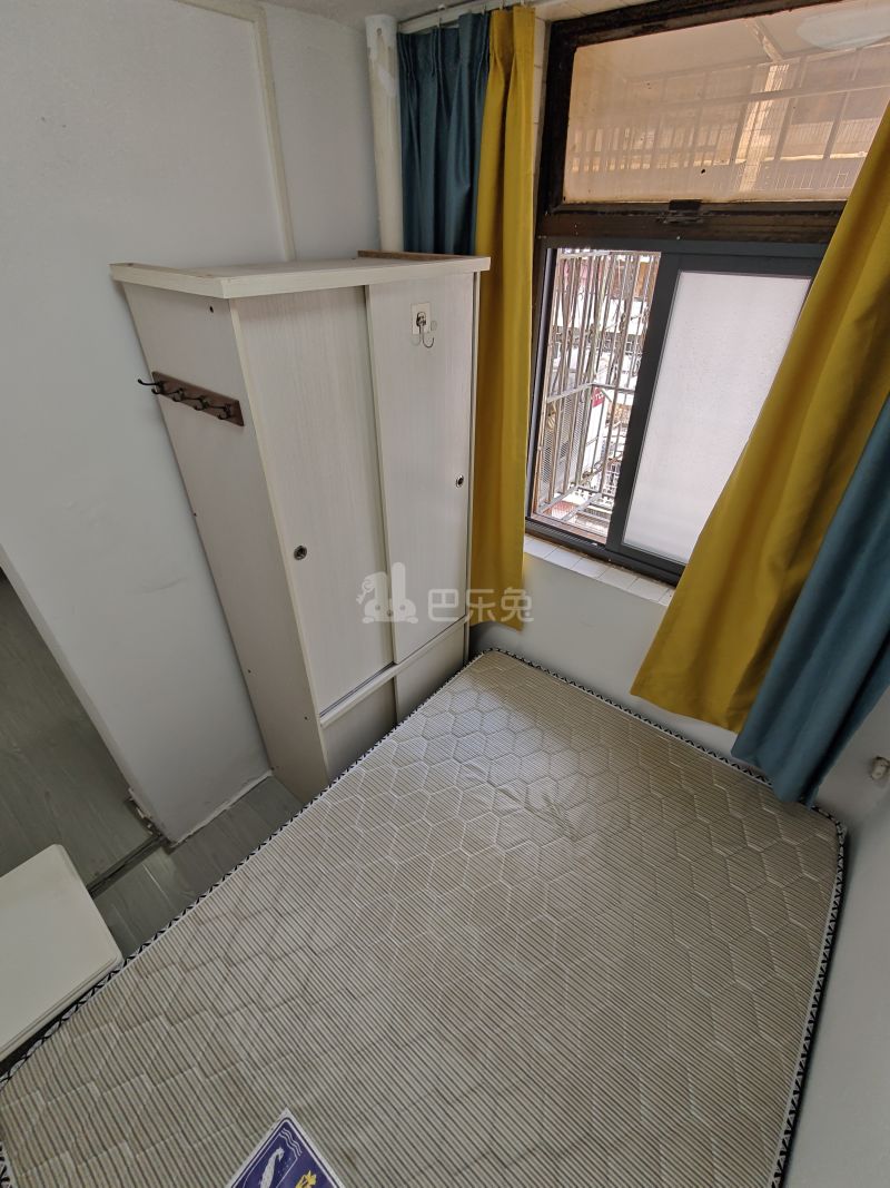 龙城新苑9853666卧室图2