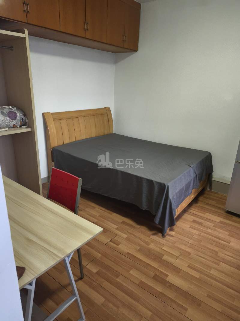 兴龙大厦9859502卧室图0