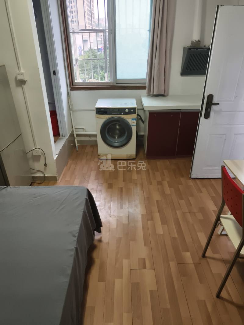 兴龙大厦9859502卧室图4