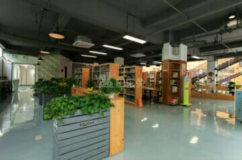 集悦城（塘朗店）986082周边环境图4