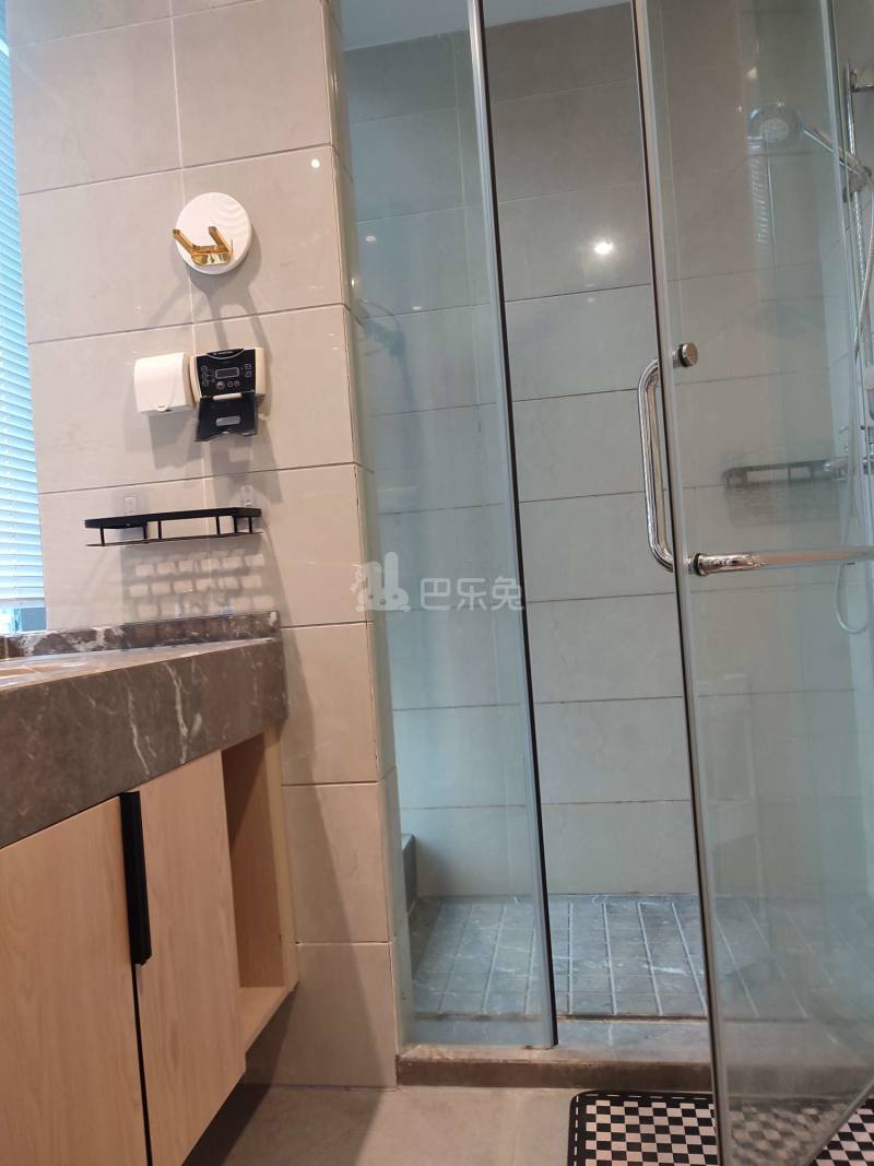 绿地旭辉城9869729卫生间图7