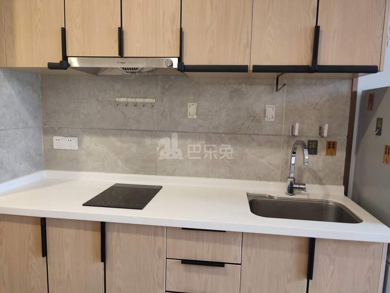 绿地旭辉城9869729厨房图5