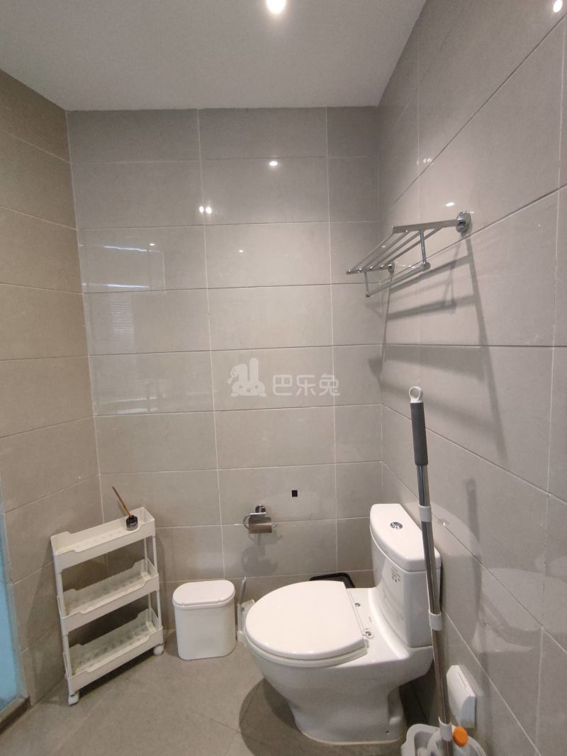 绿地旭辉城9869729卫生间图6