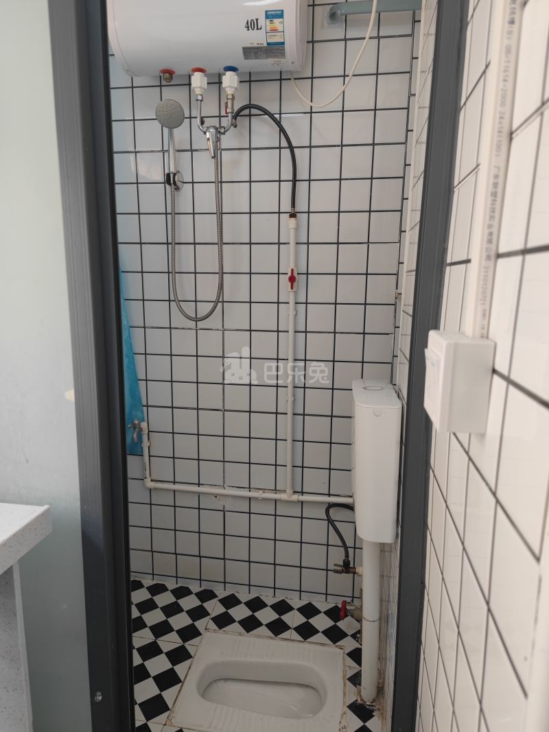 南沙宿舍楼9872695卫生间图5