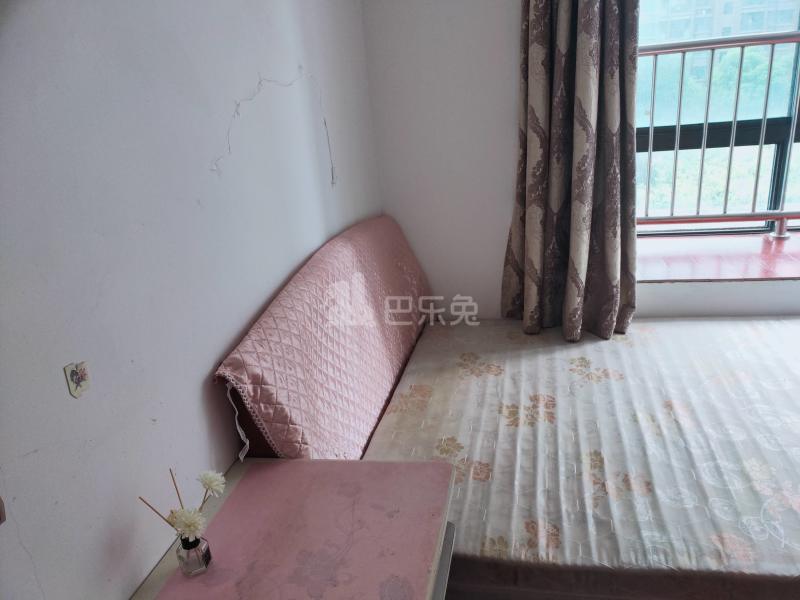 繁荣华庭988981卧室图2