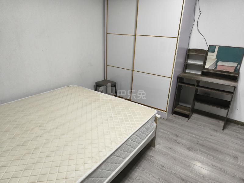 大众春盛苑9889039卧室图3