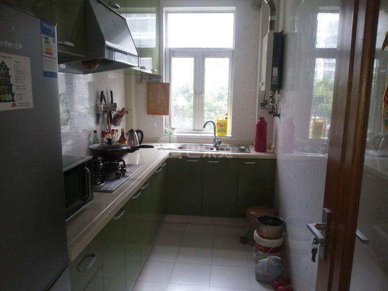 佘山翠庭9892842周边环境图2