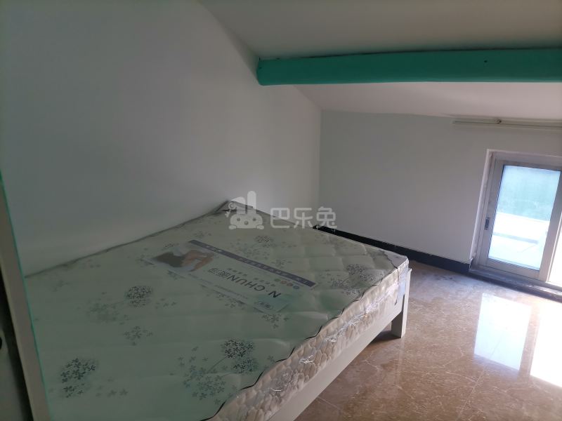 栏杆村凤家宅（民房）9895315卧室图2