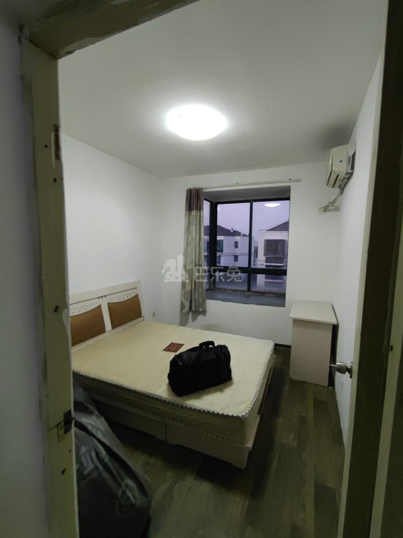 鹤鸣新苑一村989001卧室图0