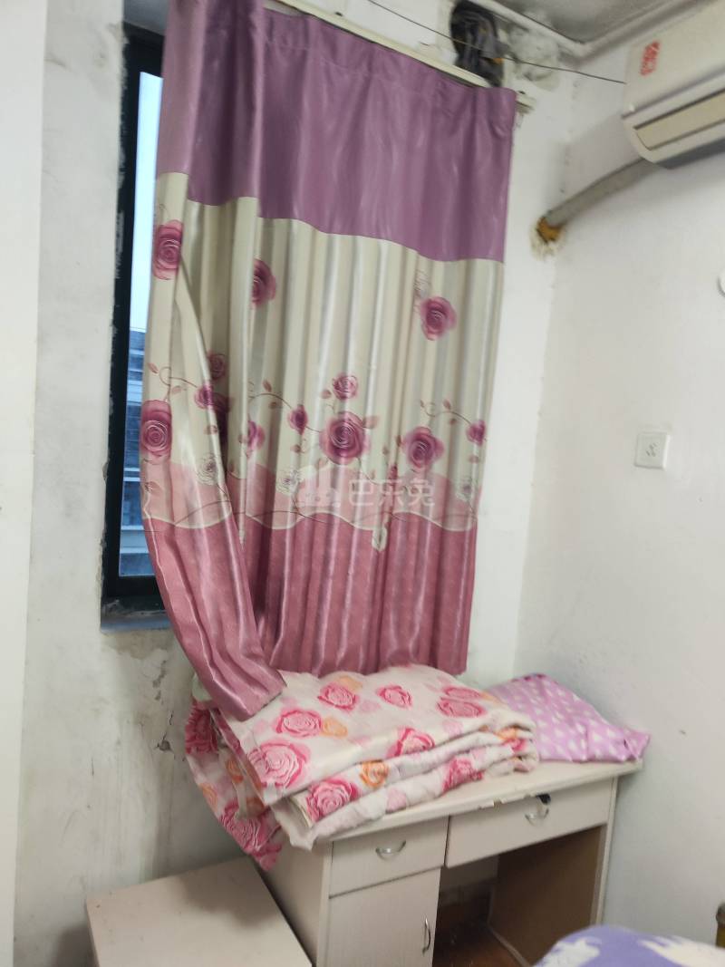 鹤鸣新苑一村989004卧室窗户图16