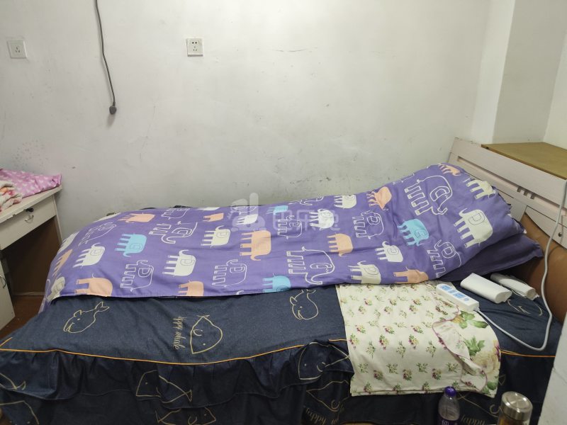 鹤鸣新苑一村989004卧室图3