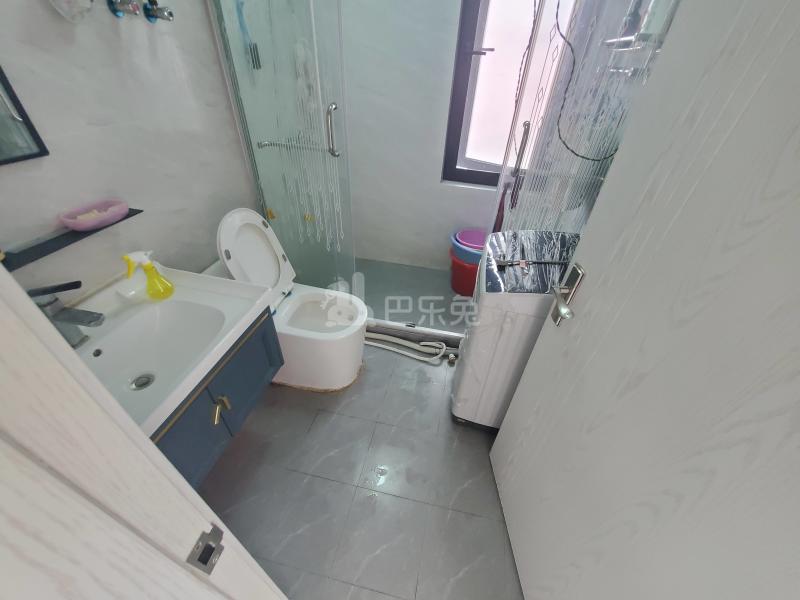 裕隆花园9912739卫生间图9