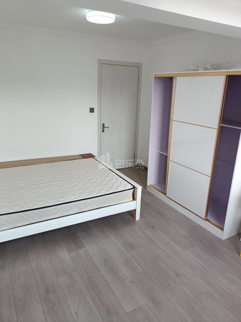 裕隆花园9912739卧室图0