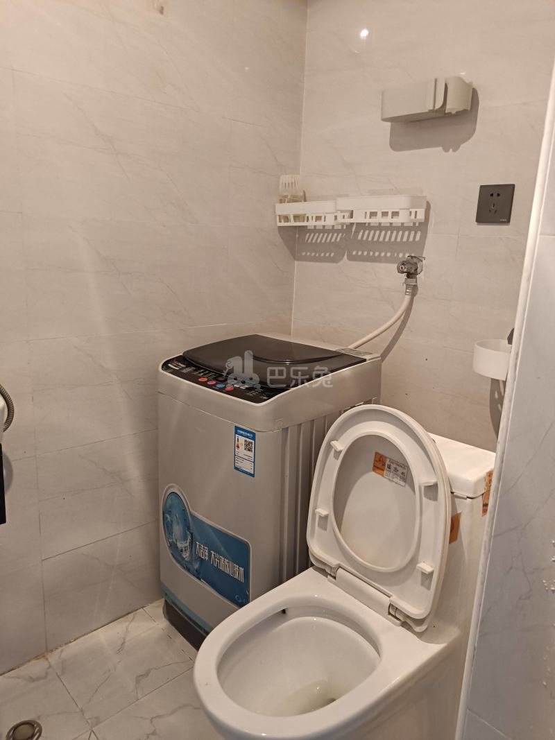 古桐二村9917639卫生间图6