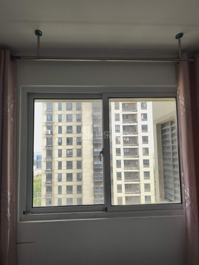 练祁佳城星怡苑五街坊9927612卧室窗户图8