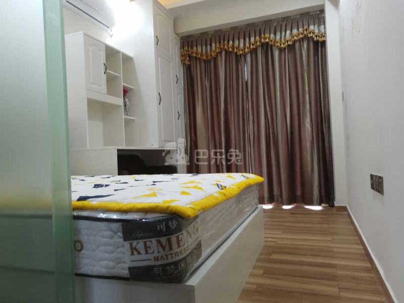 德弘公寓992080卧室图2