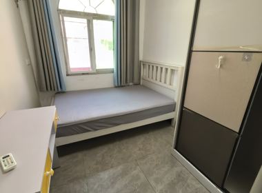 英雄村（民房） 