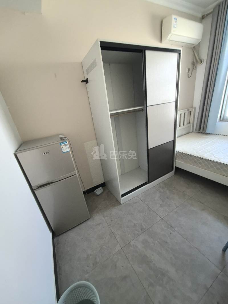 英雄村（民房）9933263卧室图1