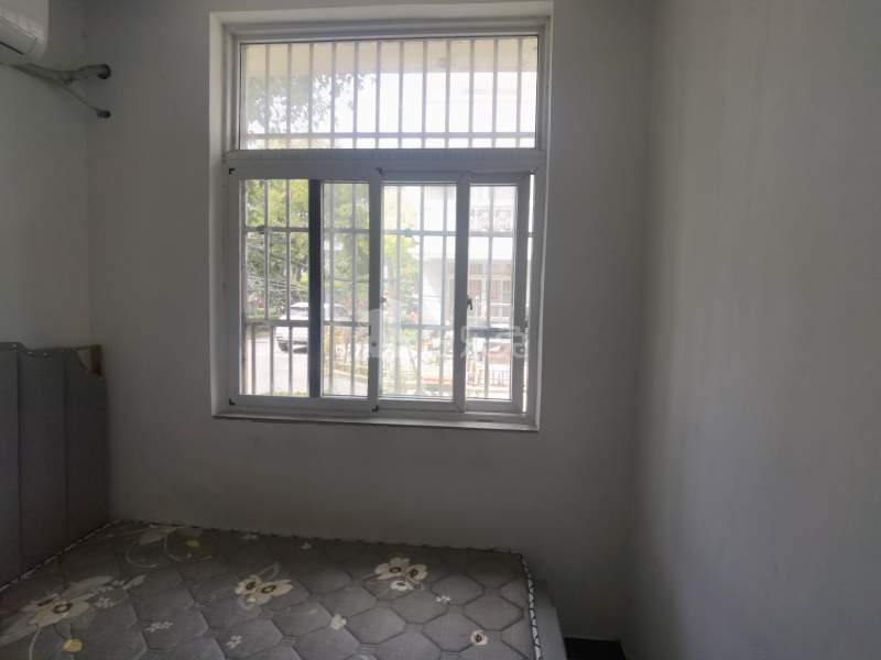 浏翔花苑（蕰北公路2221号）9959765卧室图1