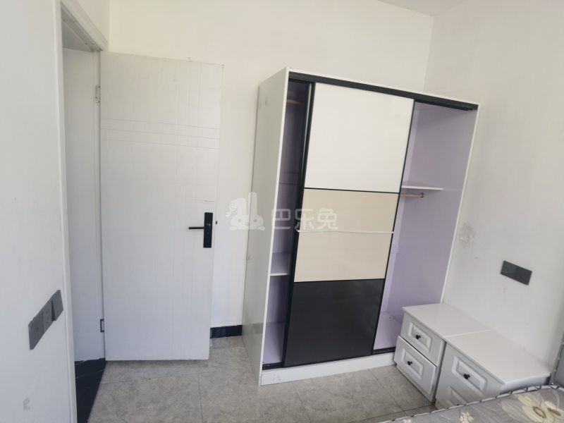 浏翔花苑（蕰北公路2221号）9959765卧室图0