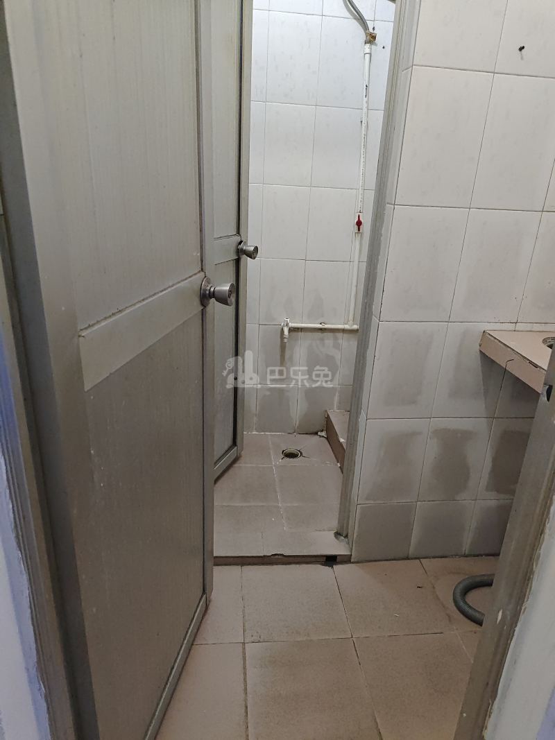 龙屋新村9973377卧室图3