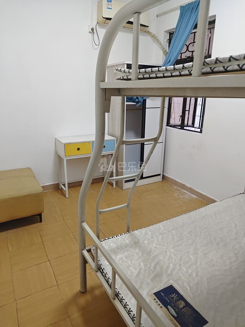 龙屋新村9973377卧室图5