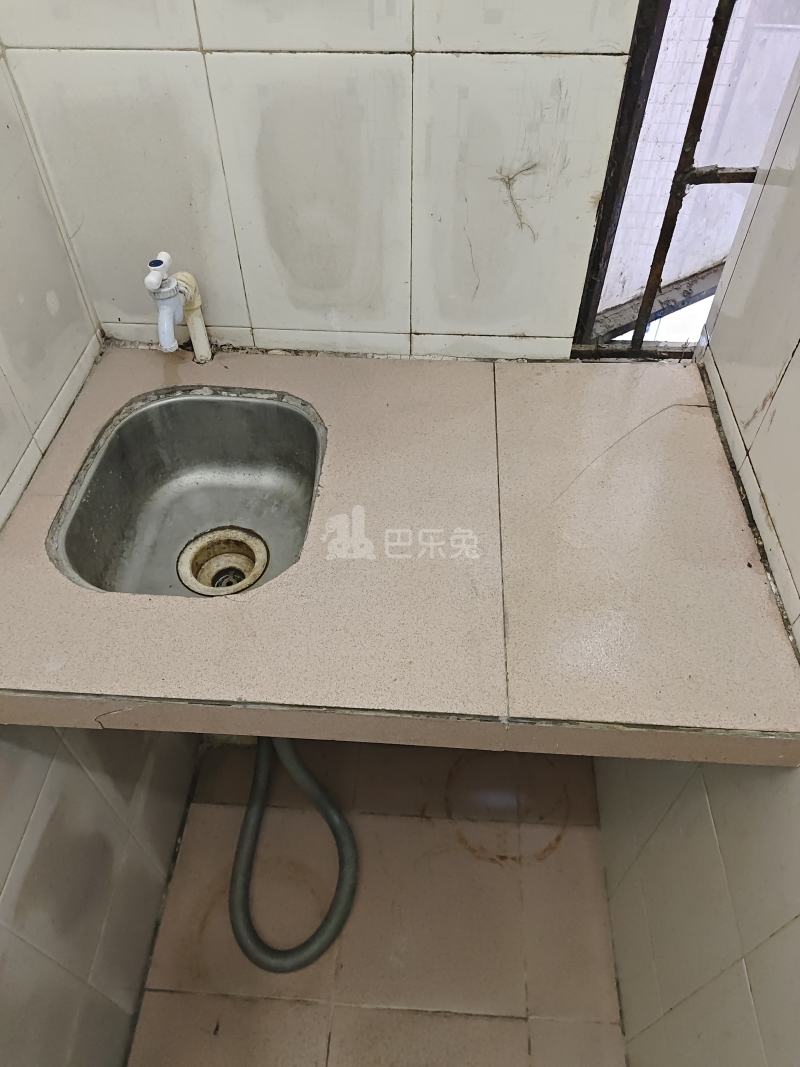 龙屋新村9973377厨房图6