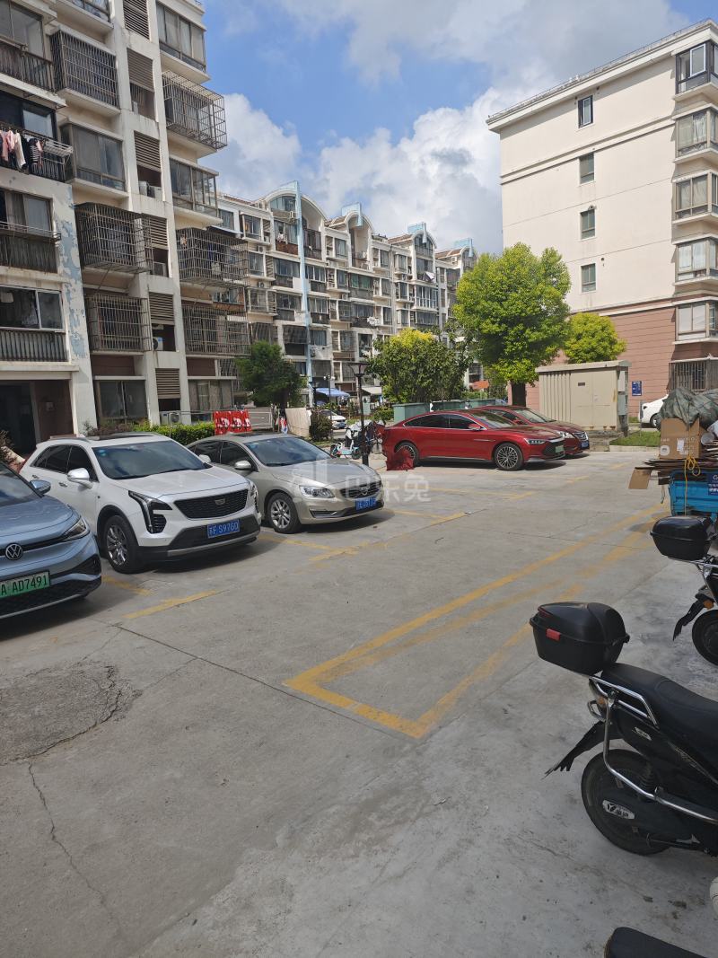 玉兰香苑二期A块9976829周边环境图9