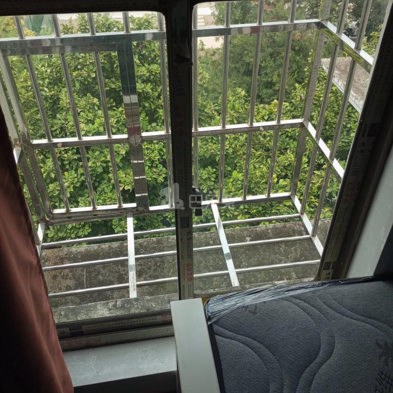 正义村9977042卧室窗户图6