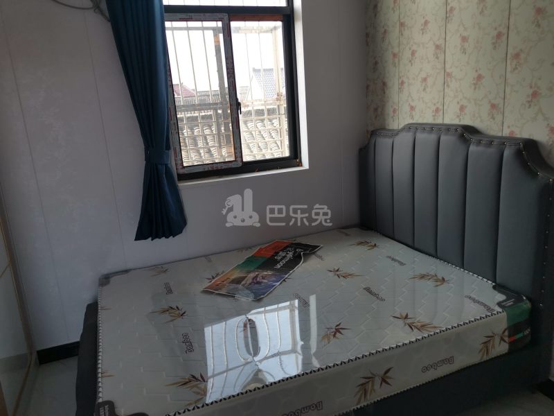 凌北宅（民房）9985869卧室窗户图6