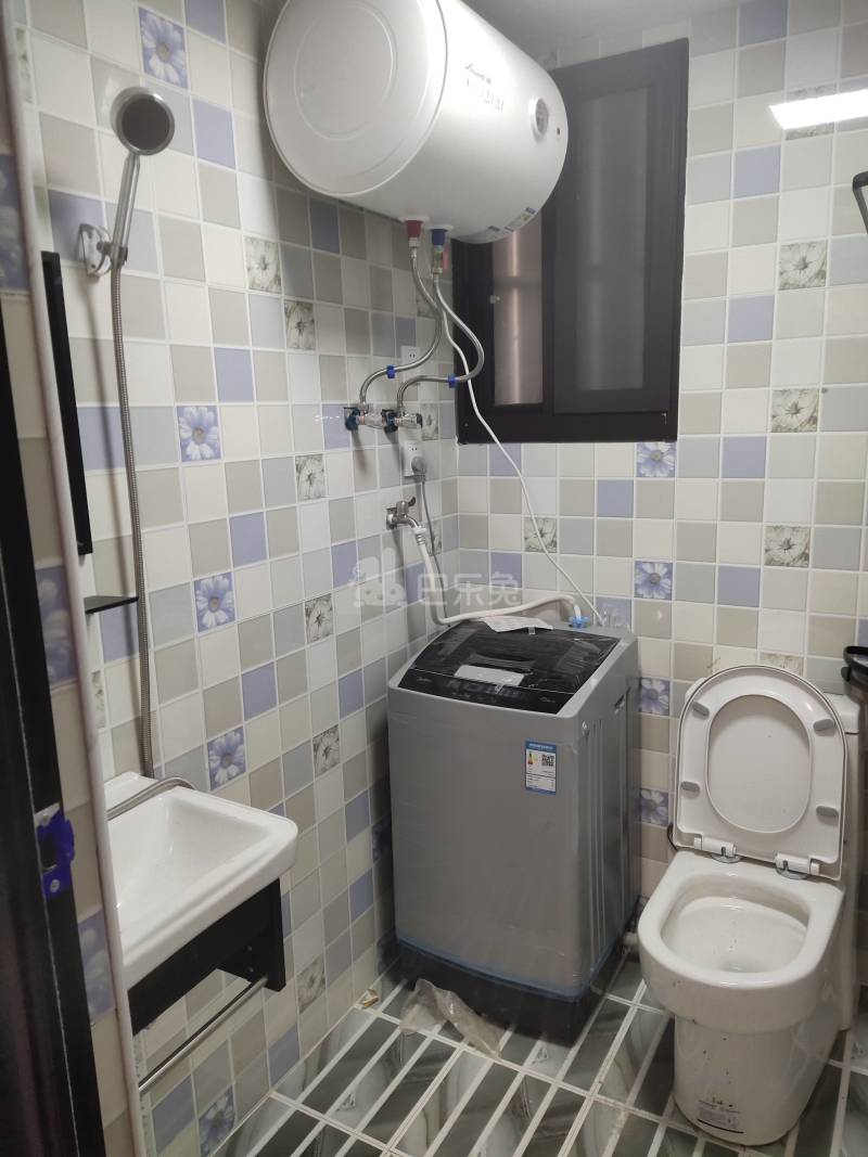 直属村凌南宅9985917卫生间图7