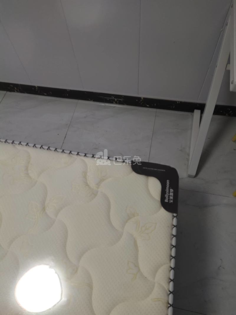 直属村凌南宅9985917卧室图3