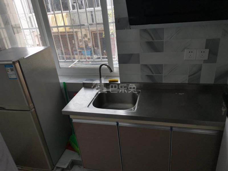 直属村凌南宅9985923厨房图4