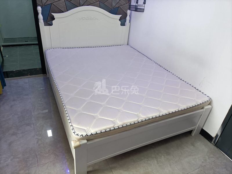 华盛名门9995287卧室图0