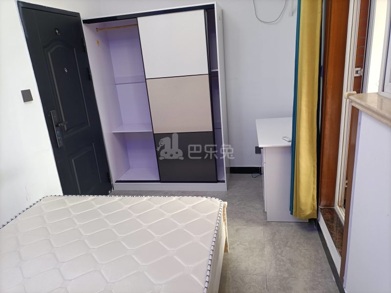 华盛名门9995287卧室图3