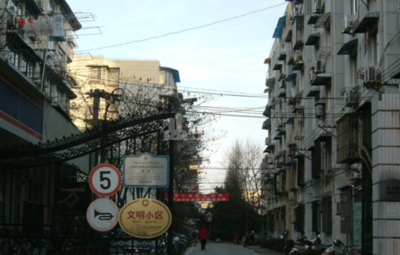 万峰小区一期16006523周边环境图11